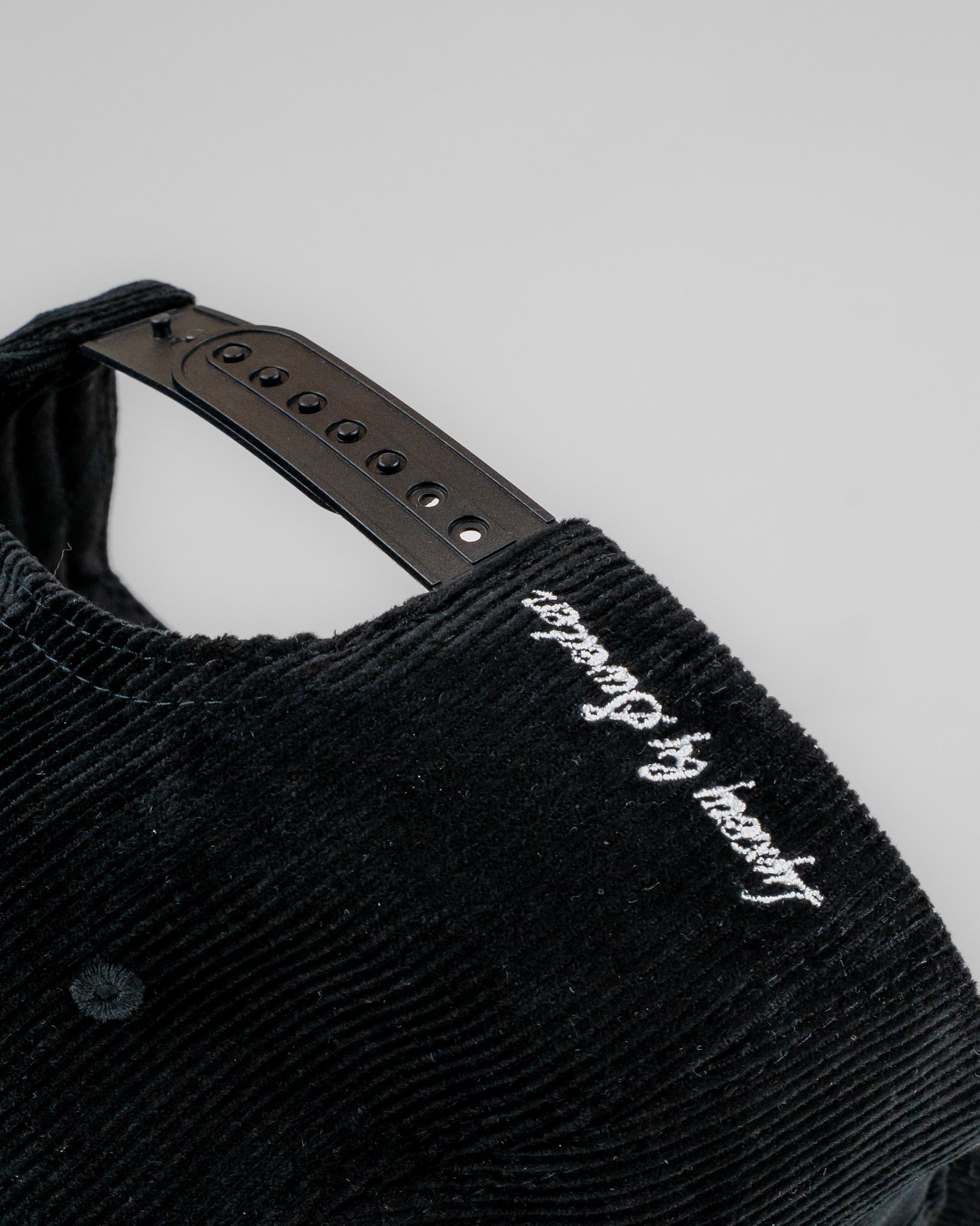 Signature - svart