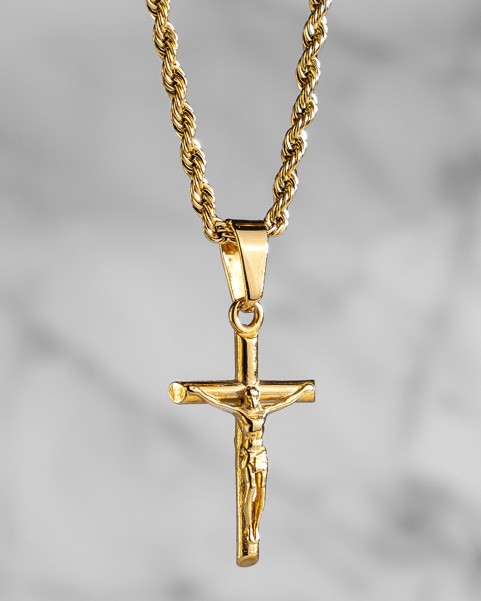 Kruzifix Gold