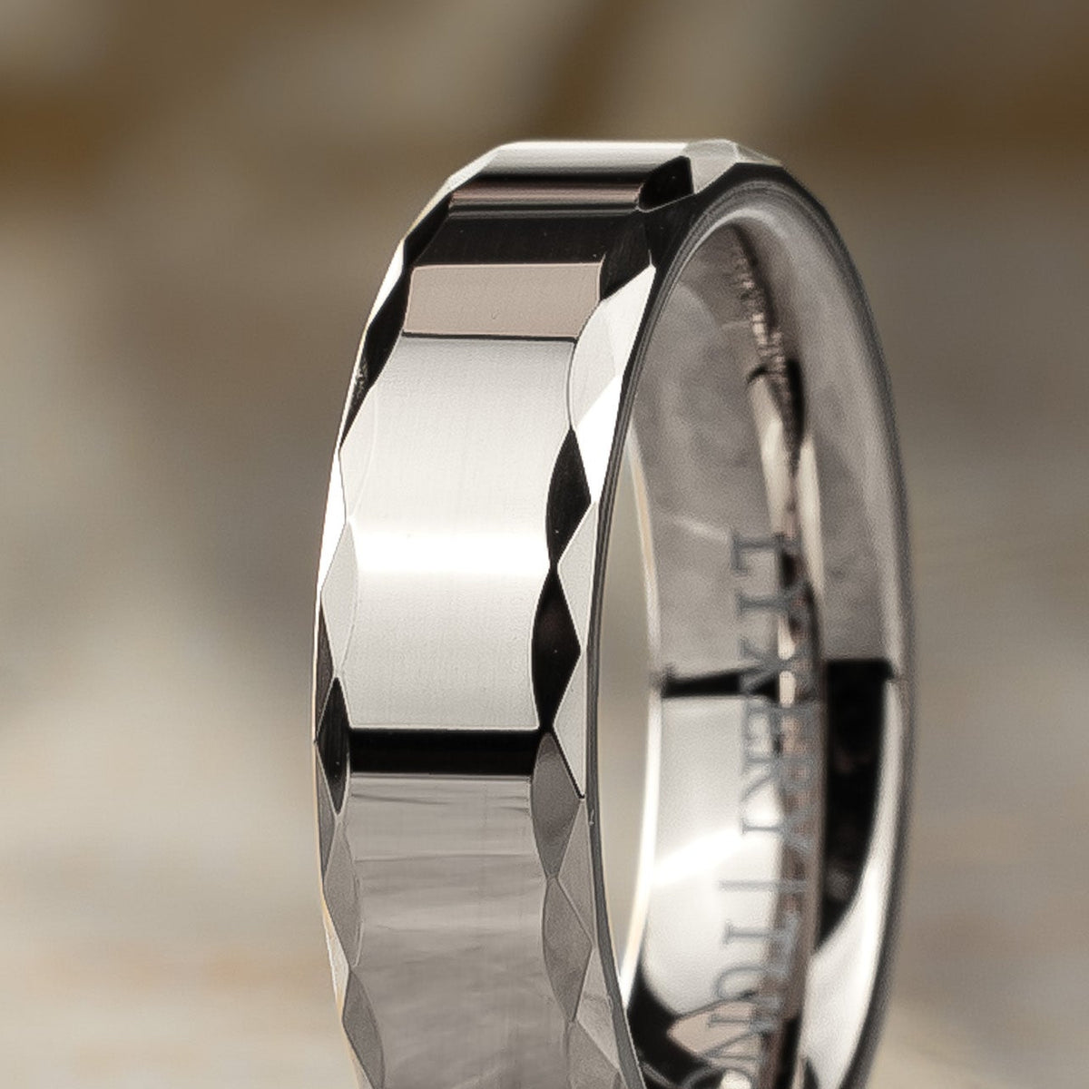 Ice silver 6mm – närbild på detaljerna