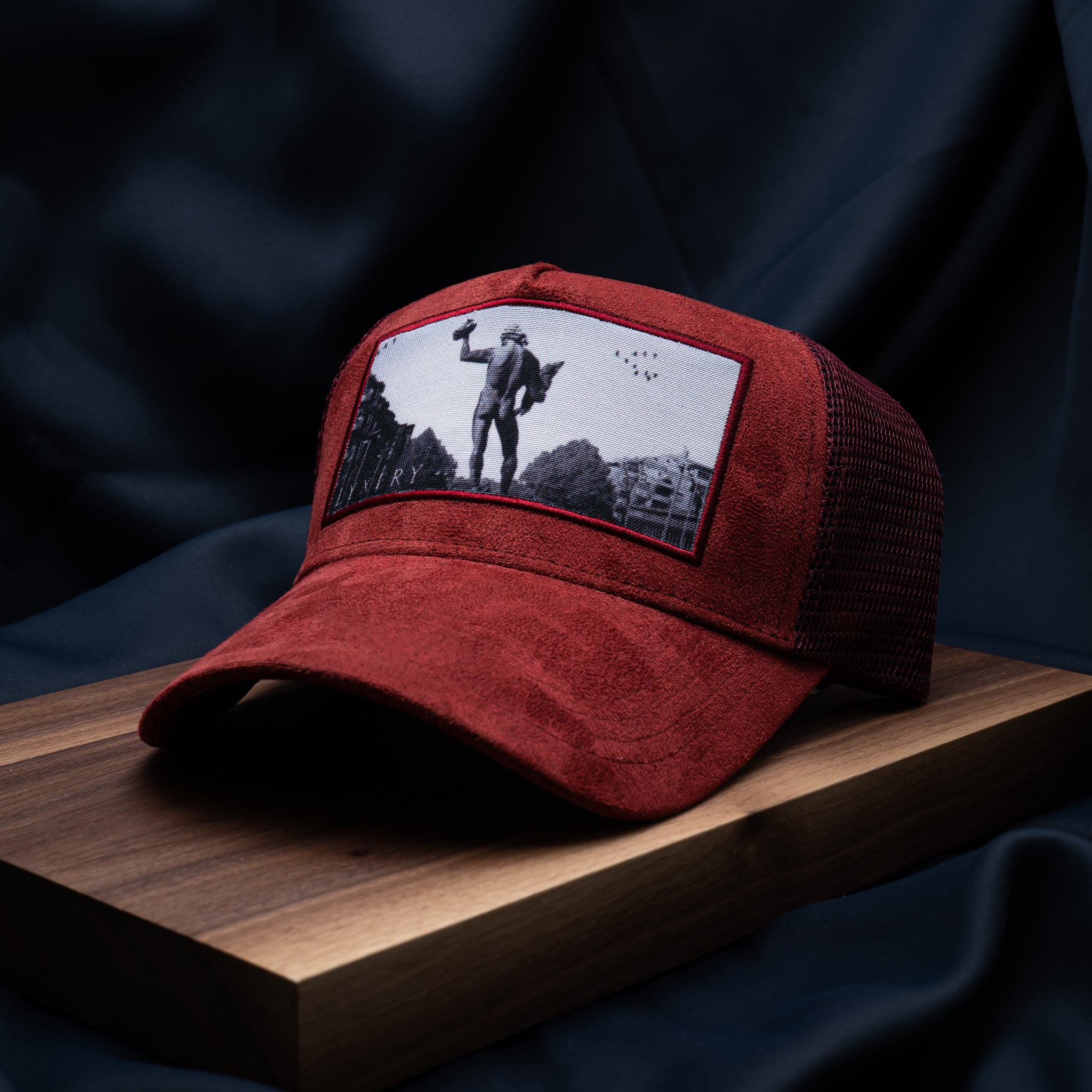 Keps - POSEIDON Röd - Hattar - Lyxery By Sweden AB