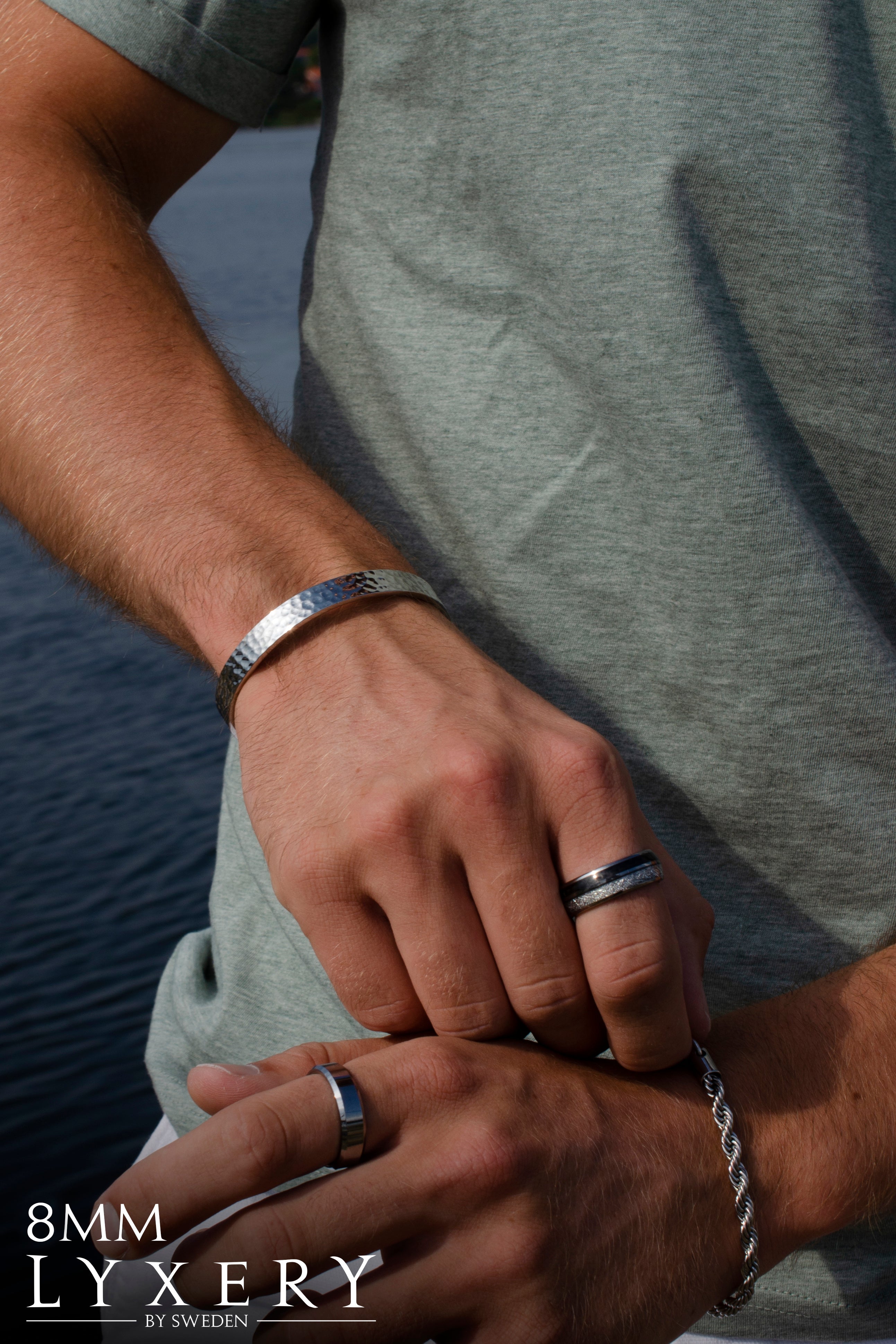 Cuff armband hamrad silver - Lyxery By Sweden AB