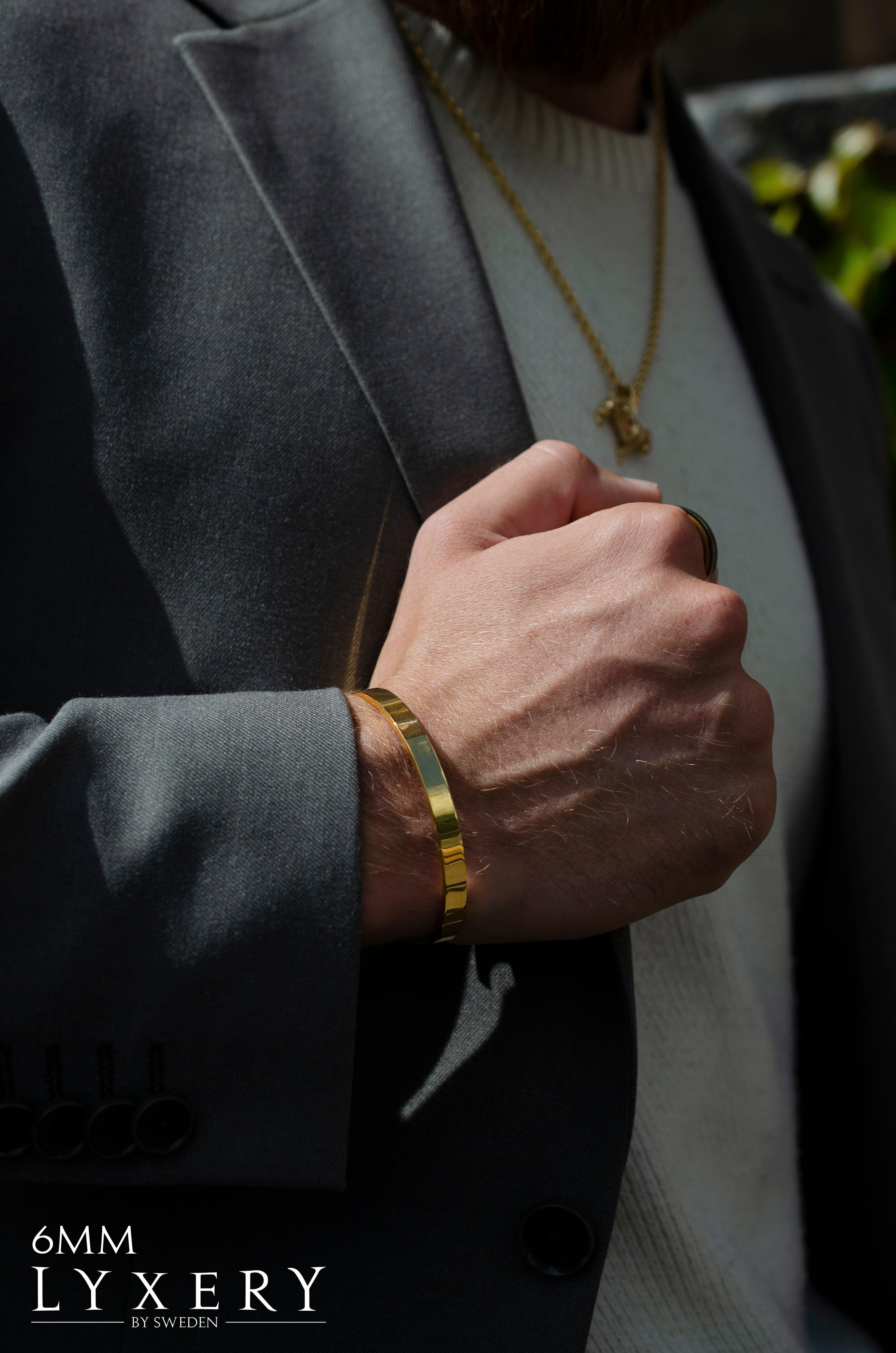 Cuff armband polerad guld - Lyxery By Sweden AB