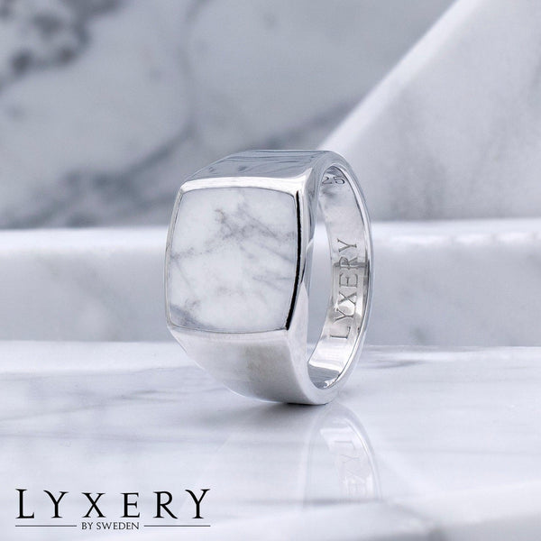 Klackring - Vit marmor - Ringar Herr - Lyxery By Sweden AB